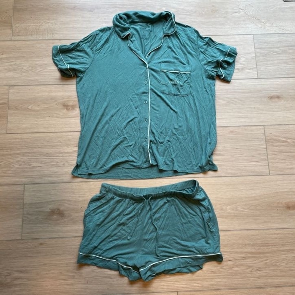 Auden Beautifully Soft Pajama Set Teal Green Mom Embroidered Short Sleeve Medium